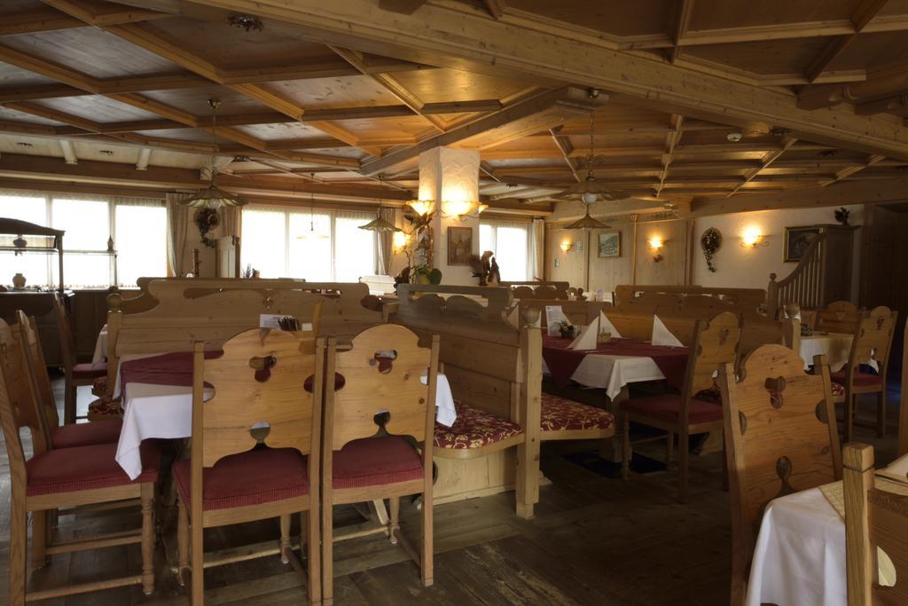 Hotel Traube Санкт Галенкирх Екстериор снимка